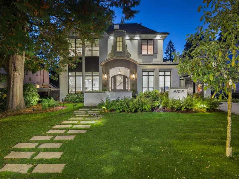 8525 Wiltshire Street, Vancouver BC V6P 5H6