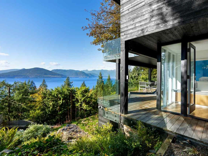 345 Bayview Place, West Vancouver BC V0N 2E0