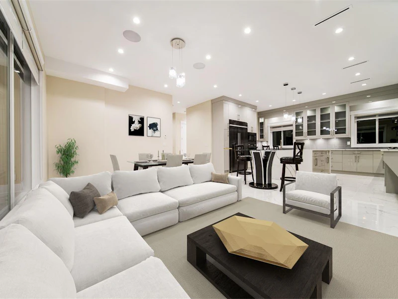 1302 Daimler Street, Coquitlam BC