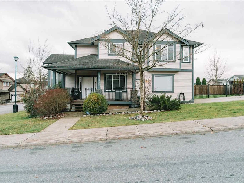 24030 113a Avenue, Maple Ridge BC V2W 0A4