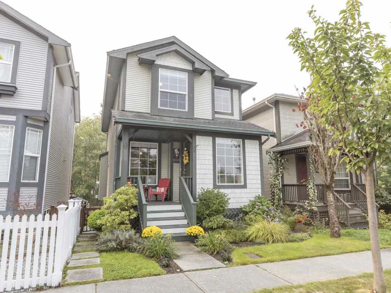 24368 101a Avenue, Maple Ridge BC V2W 1W6