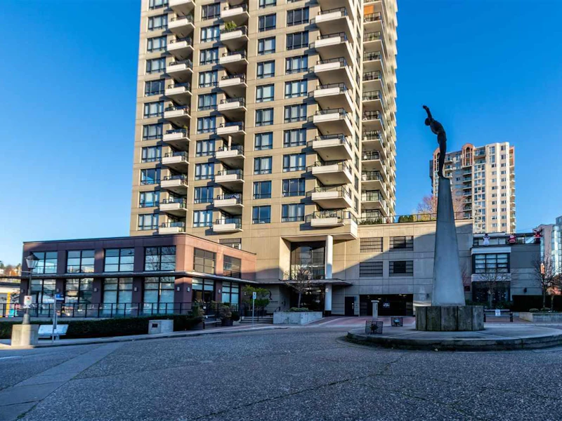 702 - 1 Renaissance Square, New Westminster BC V3M 0B6