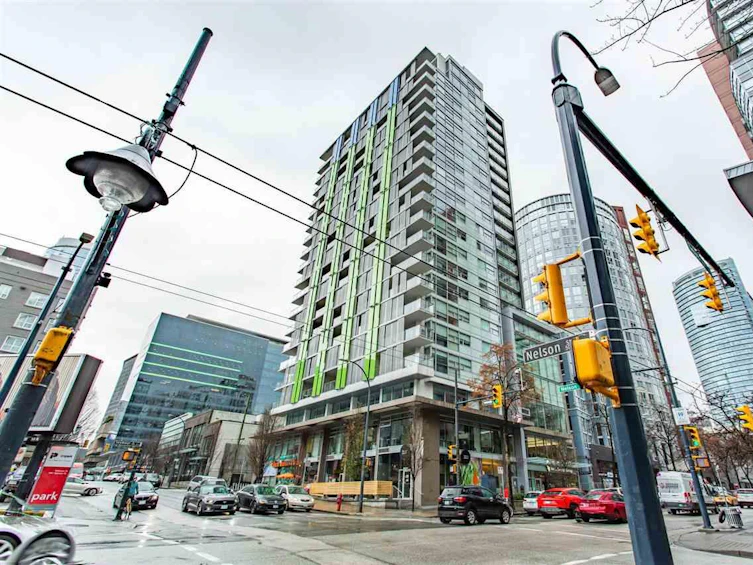 2003-999 Seymour Street, Vancouver, BC, V5B 0M5