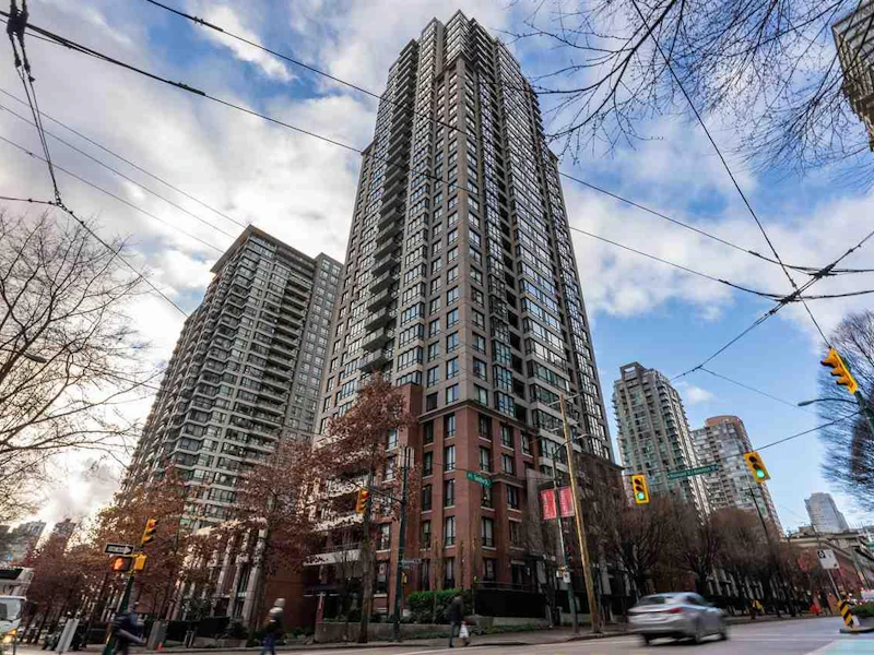 1402 - 909 Mainland Street, Vancouver BC V6B 1S3