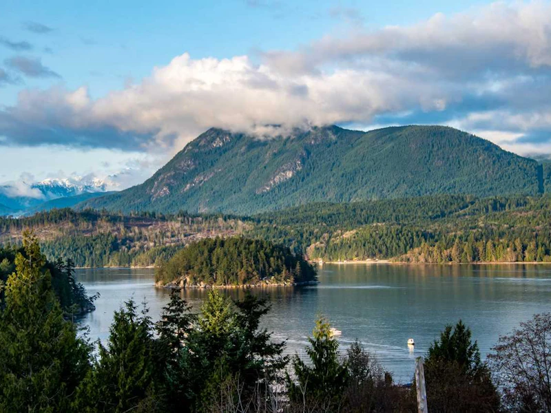 311 - 5780 Trail Avenue, Sechelt BC