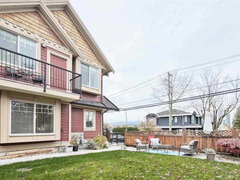 1991 Cassiar Street, Vancouver BC V5M 0B5
