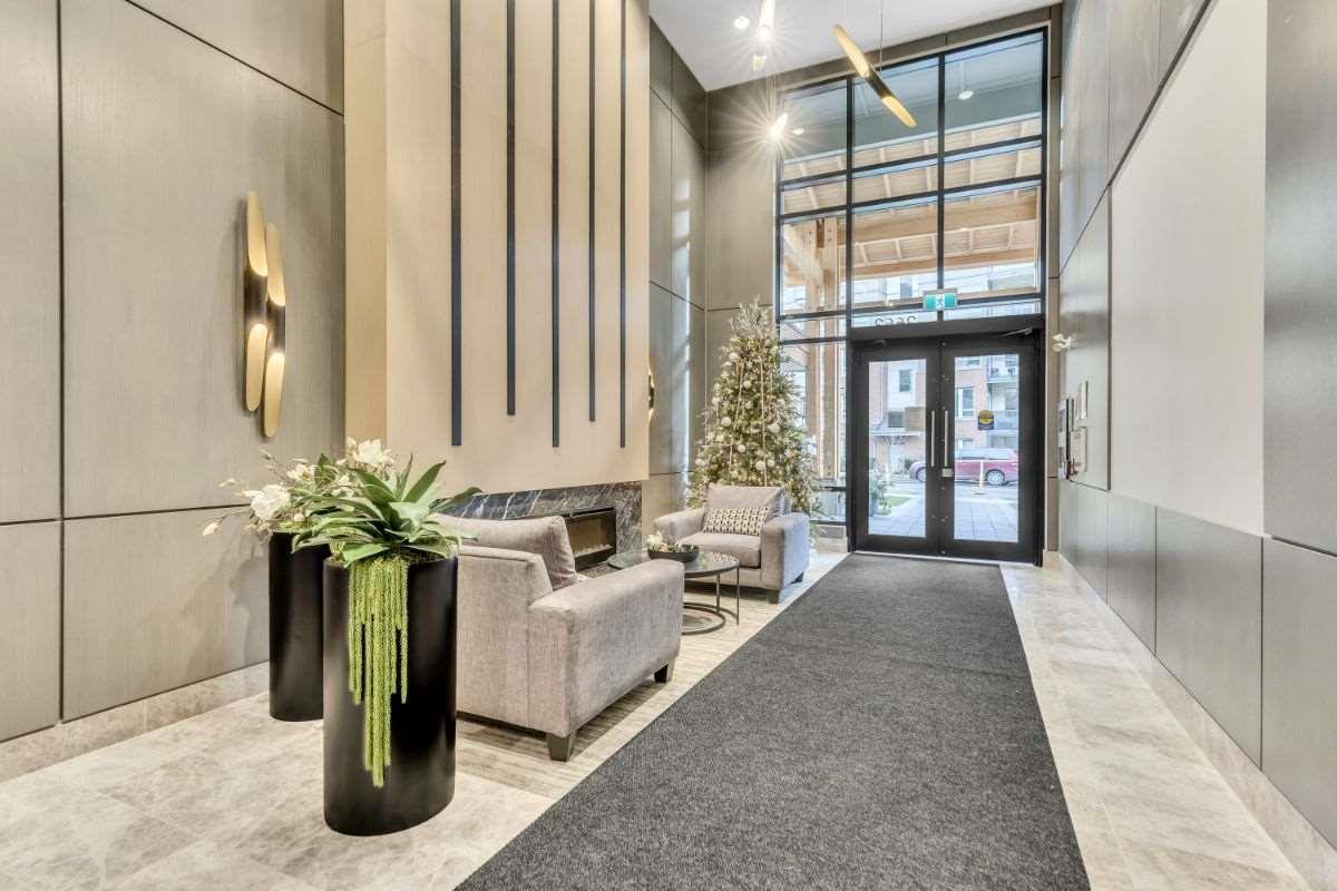 302-2663 Library Lane, North Vancouver, BC, V7J 6Z1