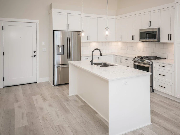 PH606-22638 119 Avenue, Maple Ridge, BC, V2X 2X9
