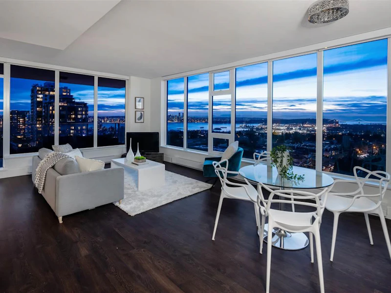 806 - 150 W 15th Street, North Vancouver BC
