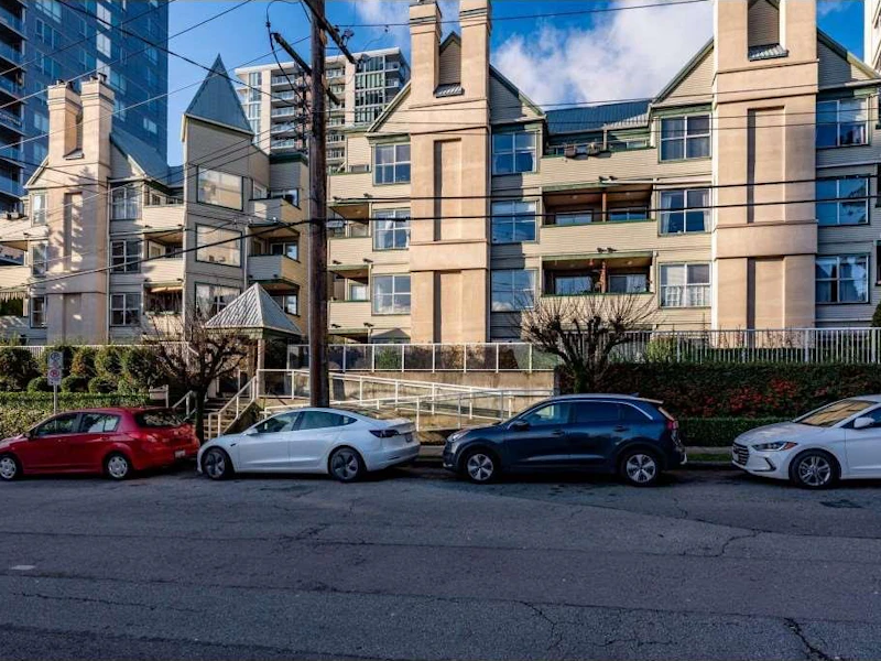 310 - 509 Carnarvon Street, New Westminster BC V3L 5S4