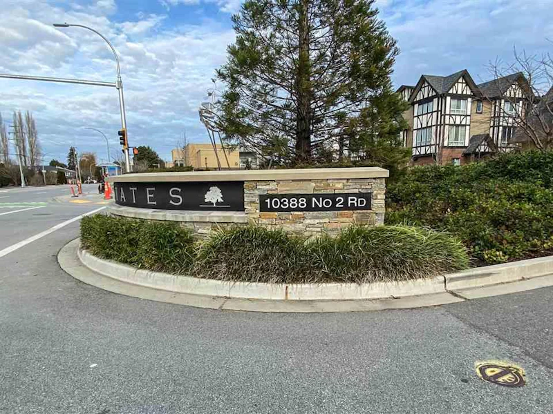 7 - 10388 No. 2 Road, Richmond BC V7E 2E3