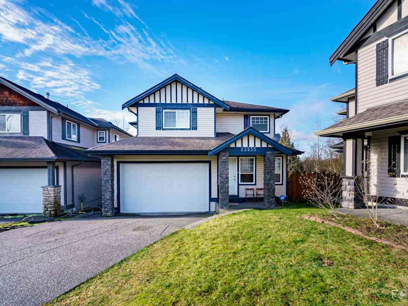 23555 112b Avenue, Maple Ridge BC V2W 1W7