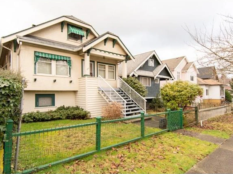 1831 E 3rd Avenue, Vancouver BC V5N 1H3