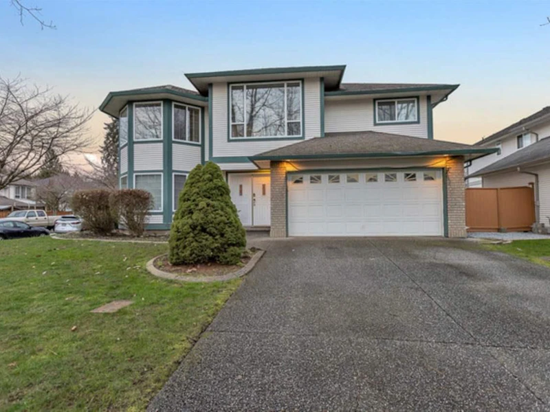 23815 120b Avenue, Maple Ridge BC V4R 4X4