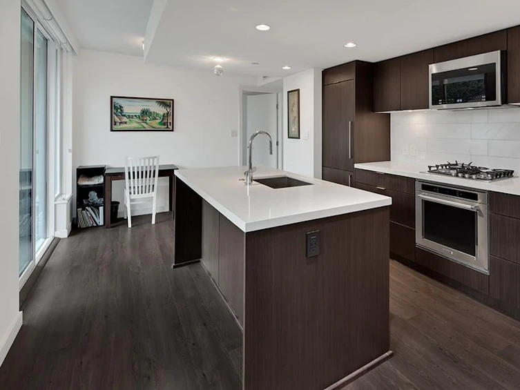 204-8189 Cambie Street, Vancouver, BC, V6P 0G6