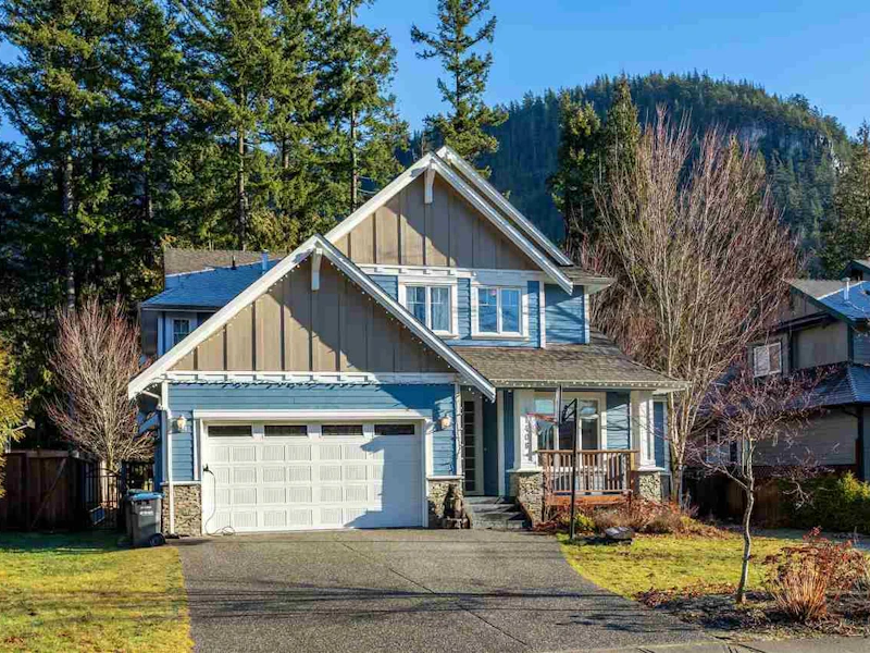 41408 Dryden Road, Squamish BC V0N 1H0