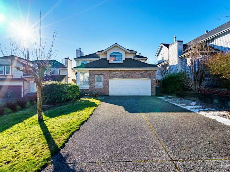 2946 Meadowvista Place, Coquitlam BC V3E 2P5