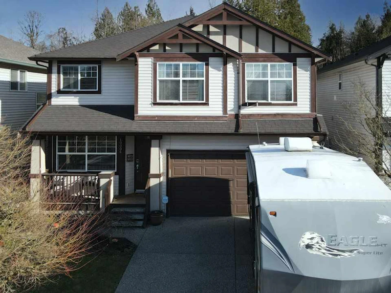 10006 240a Street, Maple Ridge BC V2W 1Z9