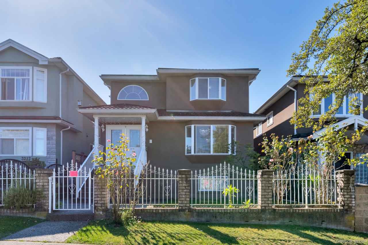 3210 East 23rd Avenue, Vancouver, BC, V5R 1B7