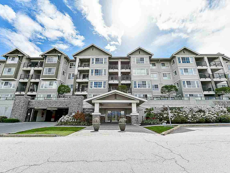 206 - 19673 Meadow Gardens Way, Pitt Meadows BC V3Y 0A1