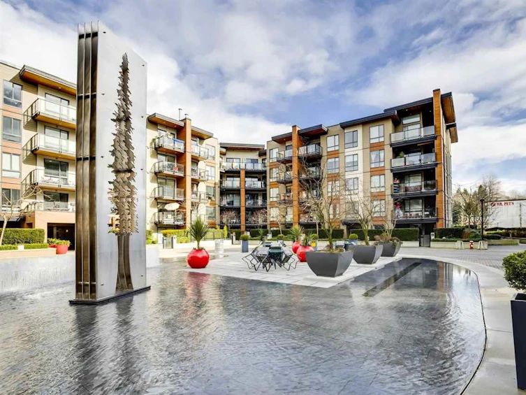 303-719 West 3rd Street, North Vancouver, BC, V7M 0E7