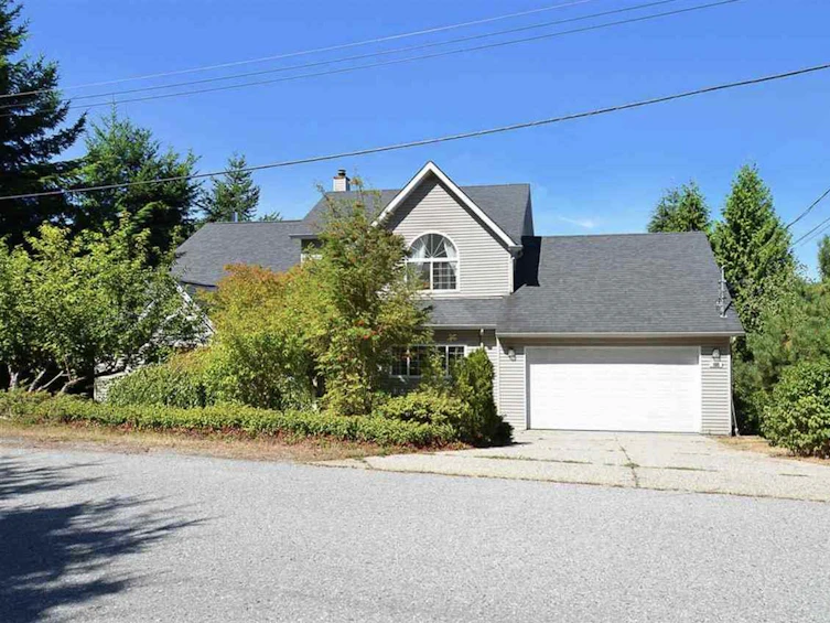 6915 Mt Richardson Road, Sechelt, BC, V0N 3A4