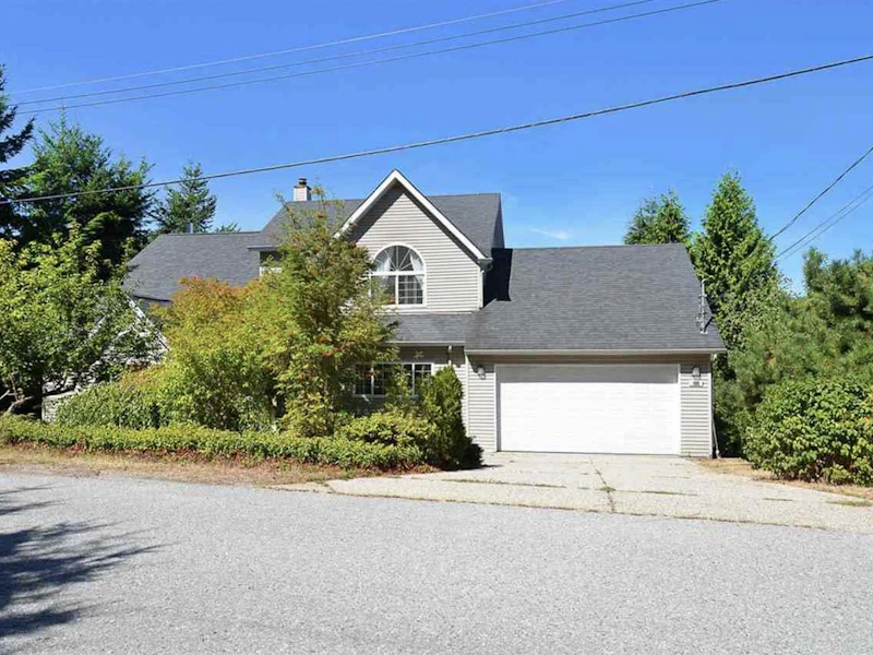 6915 Mt Richardson Road, Sechelt BC