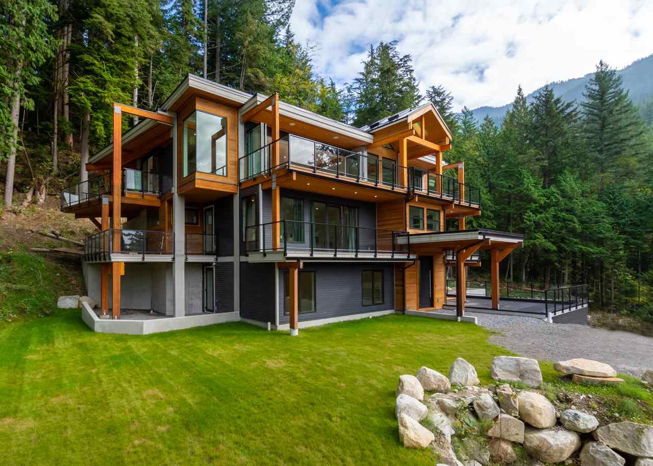 989 Copper Drive, Squamish, BC, V0N 1J0