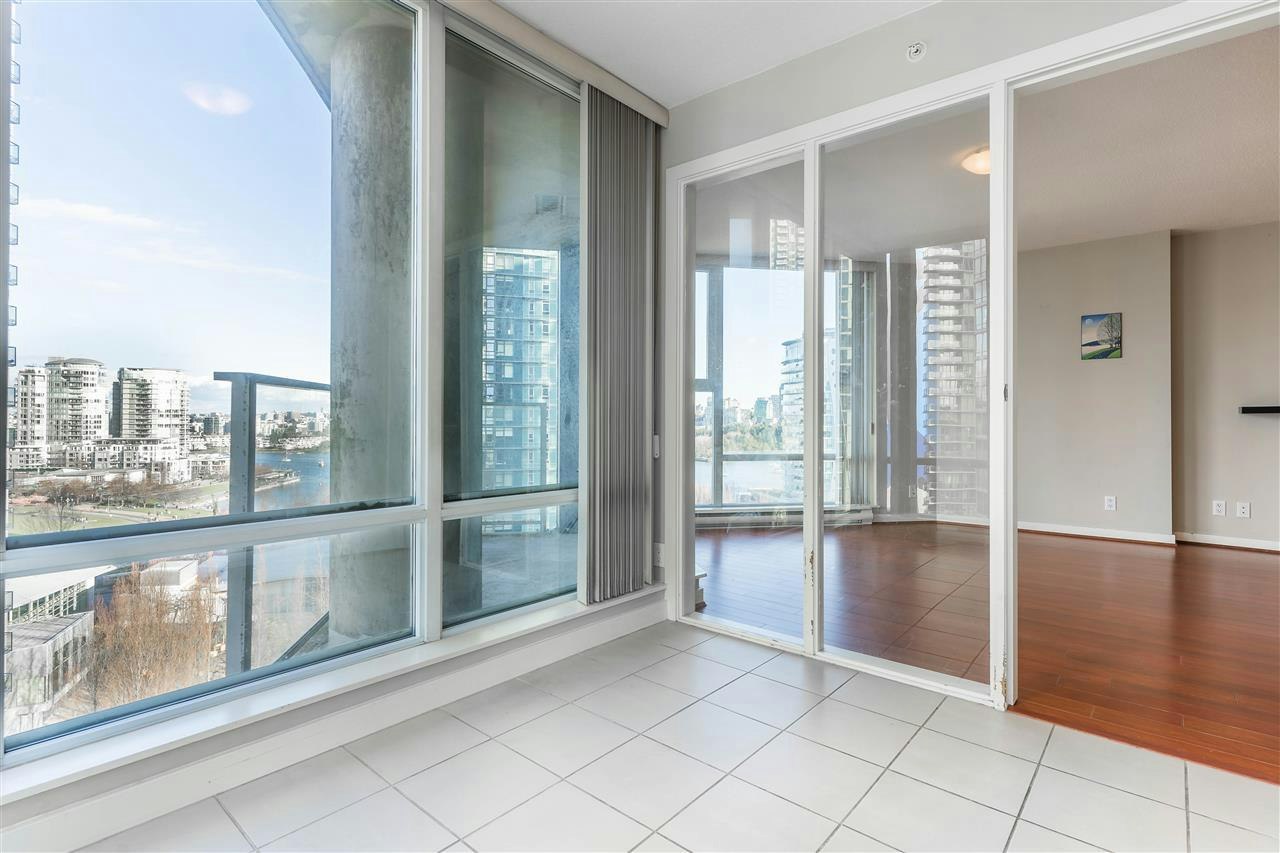 1107-455 Beach Crescent, Vancouver, BC, V6Z 3E5