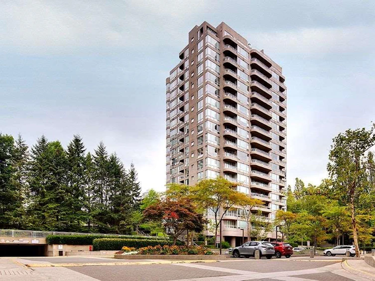 501-9633 Manchester Drive, Burnaby, BC, V3N 4Y9