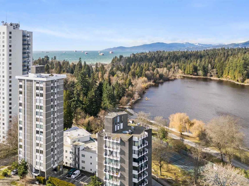 701 - 845 Chilco Street, Vancouver BC V6G 2R2
