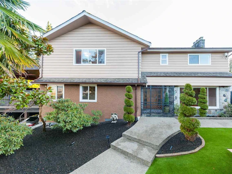 7468 Burris Street, Burnaby, BC, V5E 1Y8