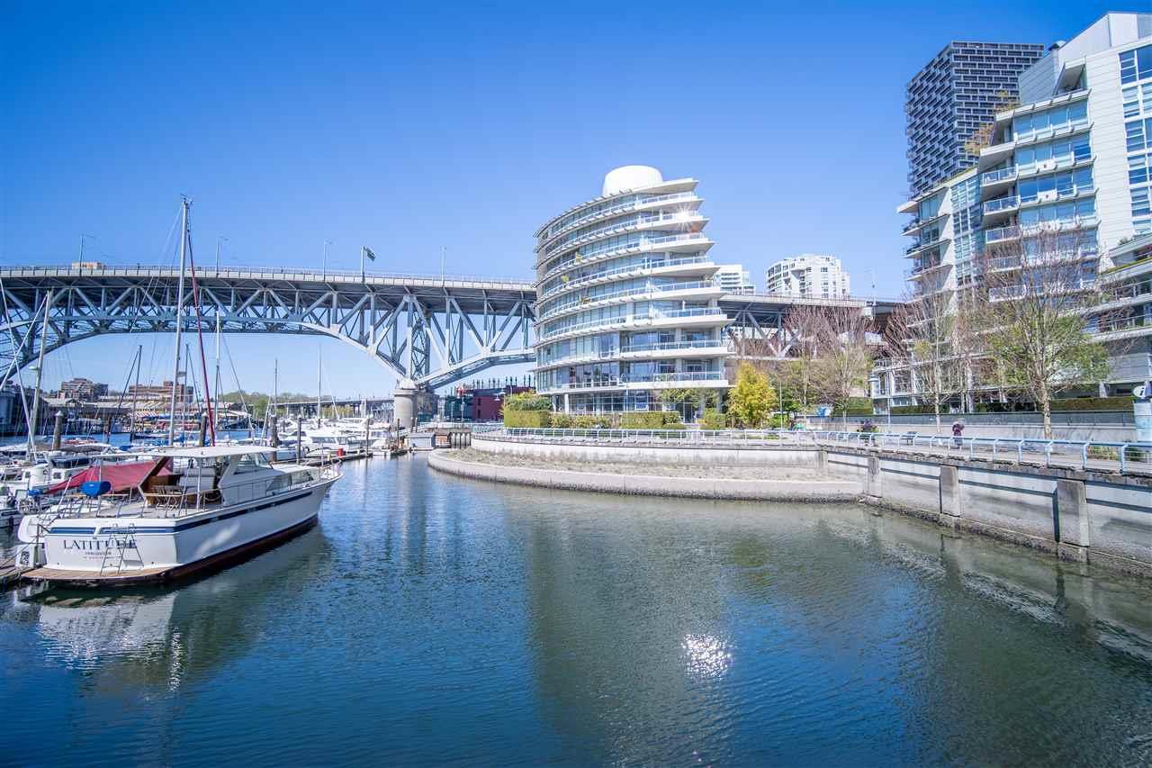 203-628 Kinghorne Mews, Vancouver, BC, V6Z 3H6