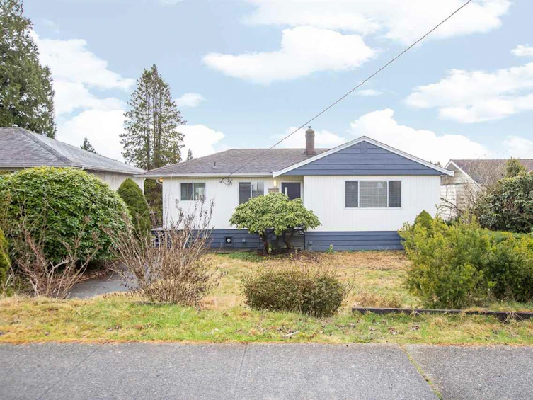 5390 Parker Street, Burnaby, BC, V5B 1Z7