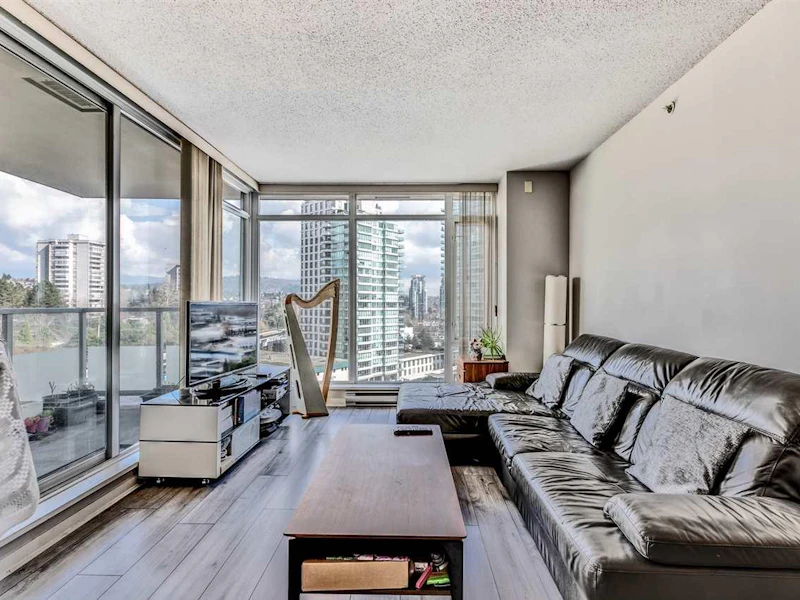 1205 - 2133 Douglas Road, Burnaby BC V5C 0E9