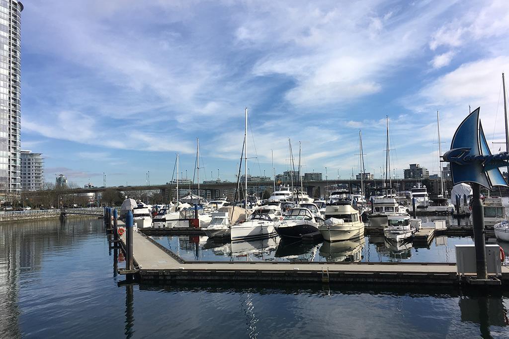 3F-1067 Marinaside Crescent, Vancouver, BC, V6Z 3A4