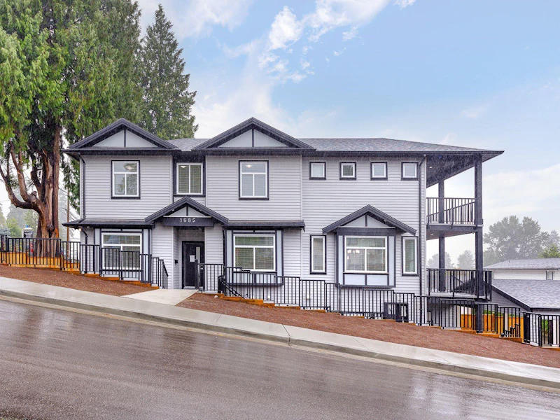 1985 Warwick Avenue, Port Coquitlam BC