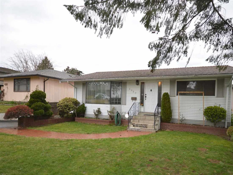 4137 Dominion Street, Burnaby, BC, V5G 1C5