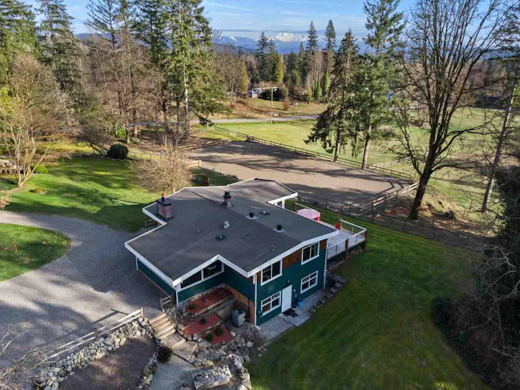 10495 277 Street, Maple Ridge, BC, V2W 1M7