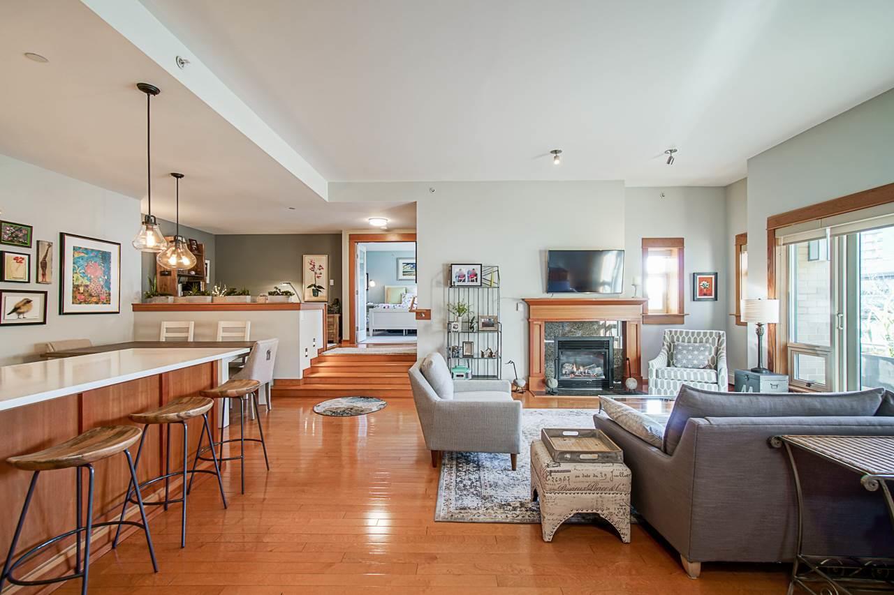 102-550 17th Street, West Vancouver, BC, V7V 3S7