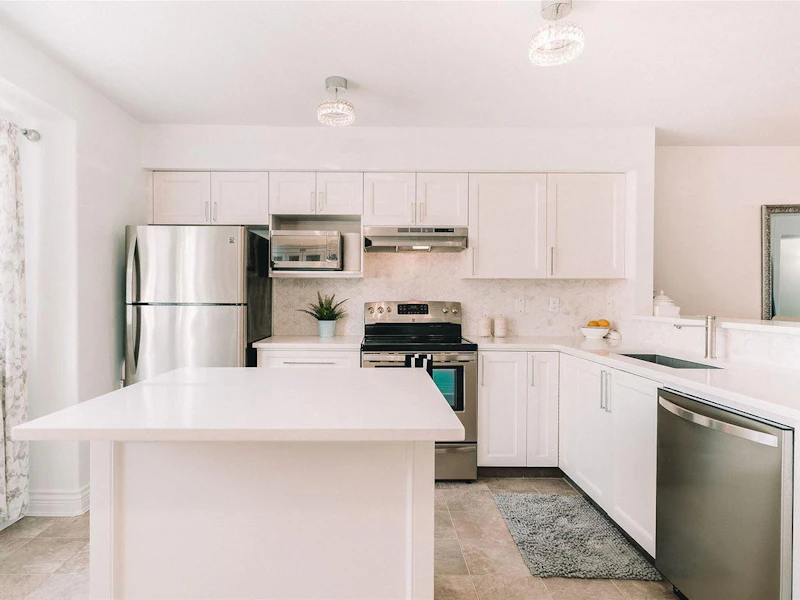 24 - 230 Tenth Street, New Westminster BC V3M 3X9