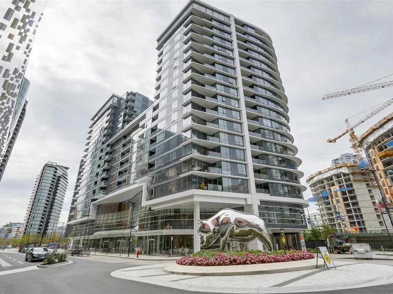 521 - 68 Smithe Street, Vancouver BC V6B 1M7