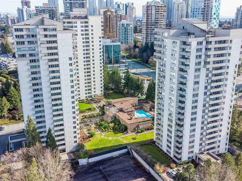 205 - 5652 Patterson Avenue, Burnaby BC V5H 4C8