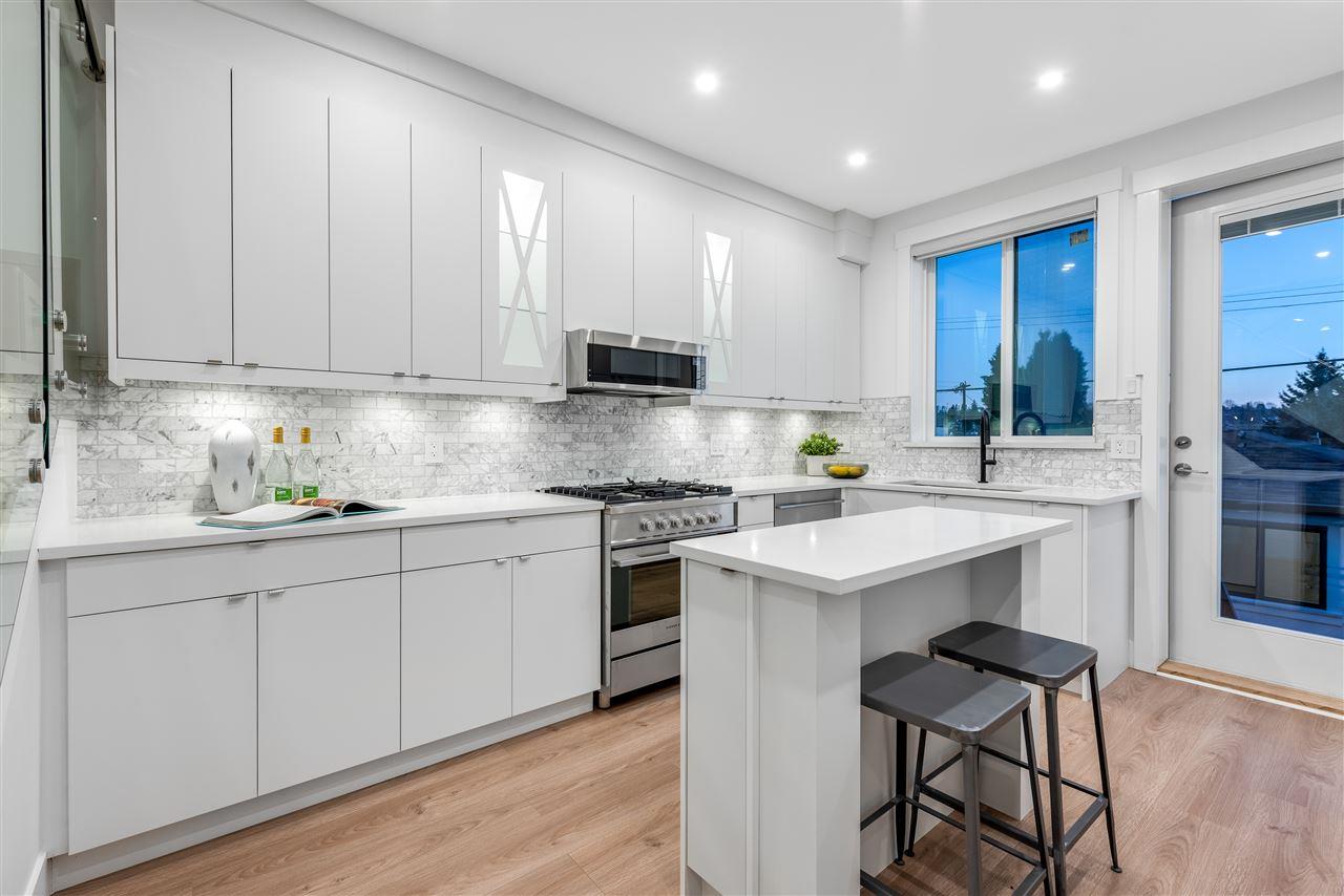 3348 East 8th Avenue, Vancouver, BC, V5M 1X9