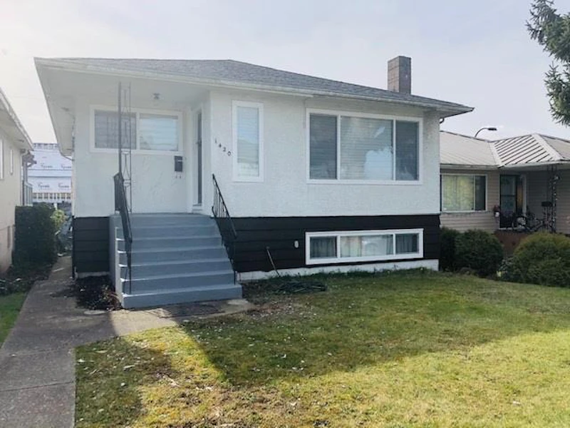 1420 E 54th Avenue, Vancouver BC V5P 1Y1