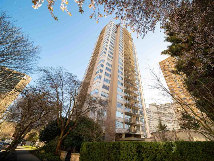 403-1850 Comox Street, Vancouver, BC, V6G 1R3