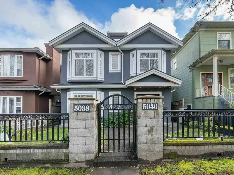 5040 Elgin Street, Vancouver BC V5W 3J6