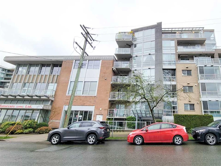 104-1818 West 6th Avenue, Vancouver, BC, V6J 1R6
