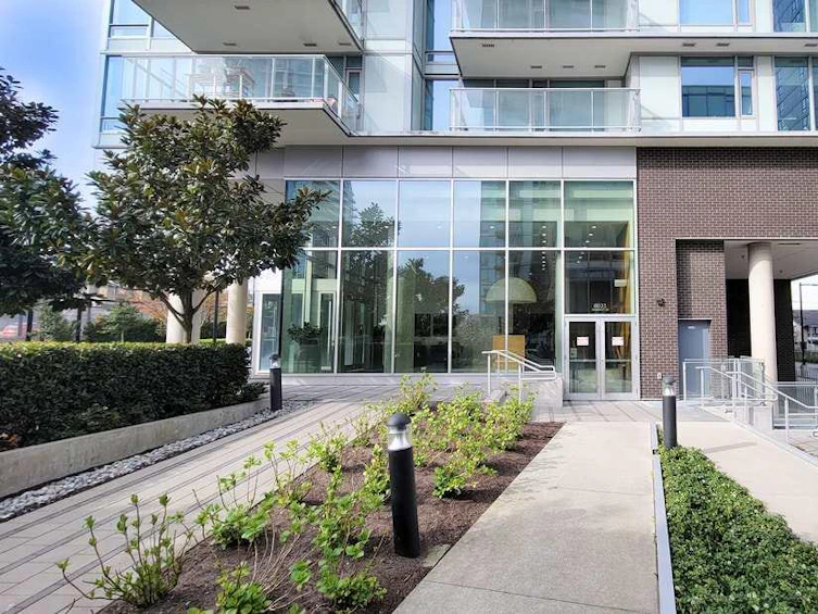 602-8031 Nunavut Lane, Vancouver, BC, V5X 0C9