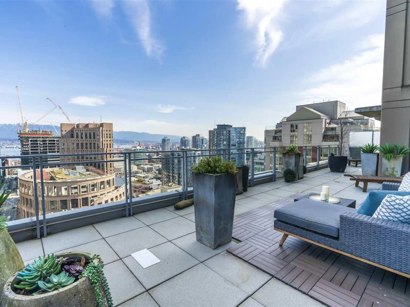 2802 - 888 Homer Street, Vancouver BC V6B 0H7